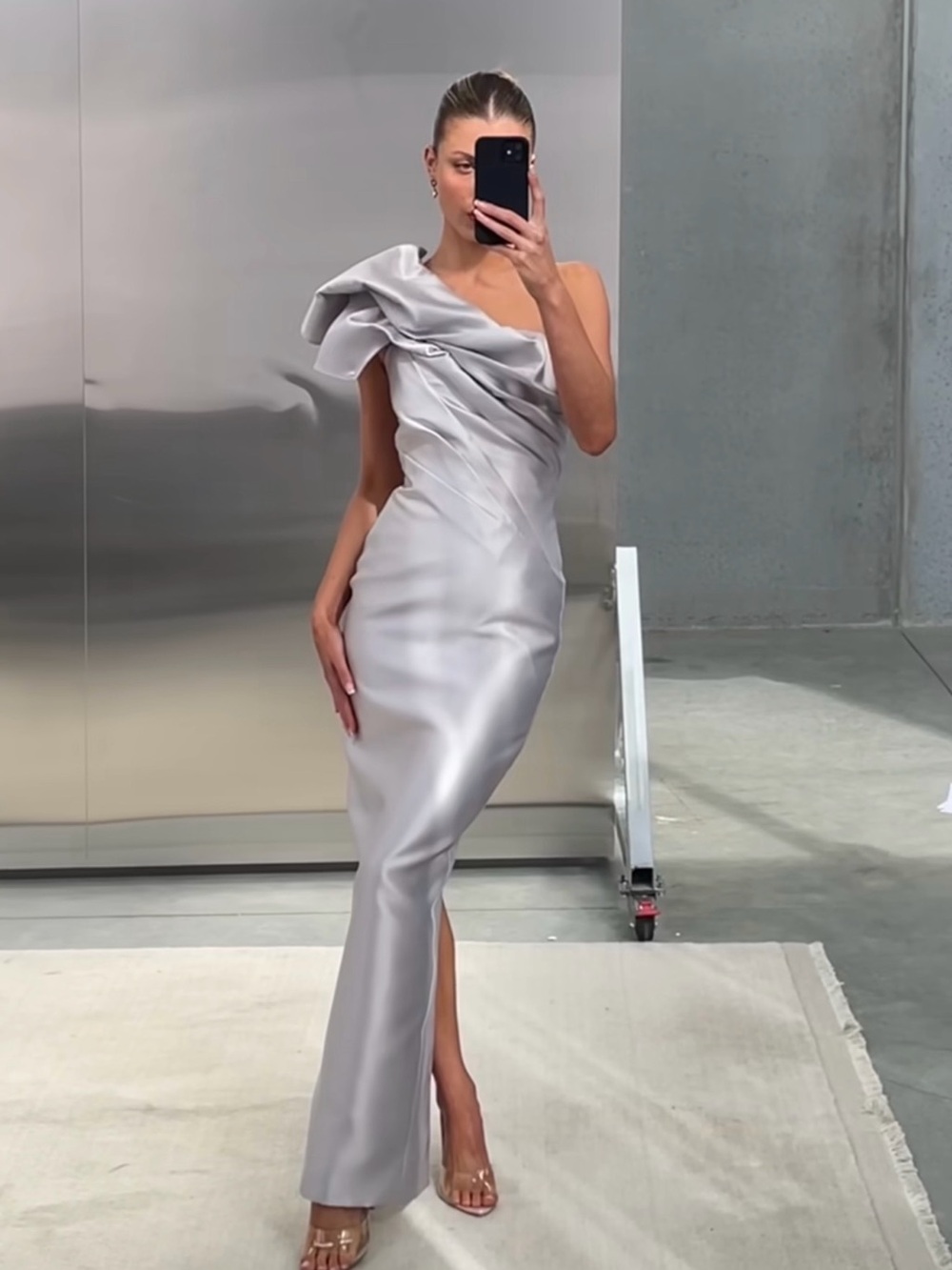 NEVER WORN!! Eliya the Label Ashton Gown Silver